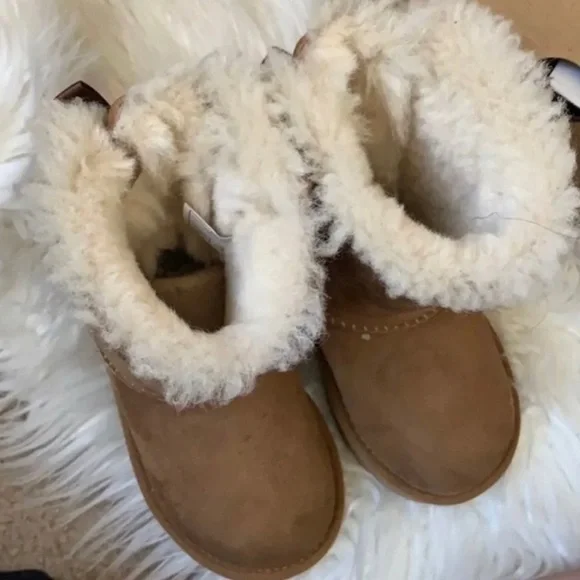 UGG toddler girl Bailey Bow boots